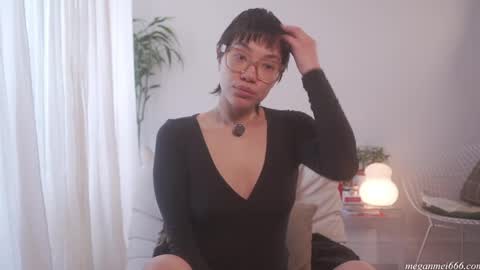 Snapshot of meganmei666 chatting on 04.29.26 for more 3 online show from 04.29.26