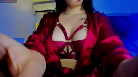 Snapshot of meganmyerss_ chatting on 10.18.25 meganmyerss_ online show from 10.18.25