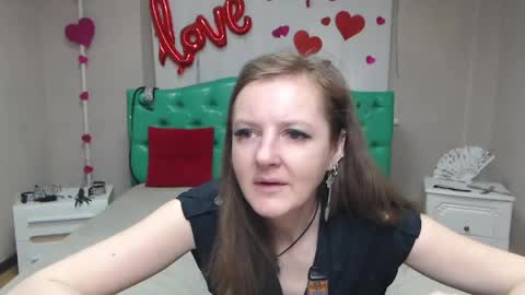 Snapshot of meganpirs chatting on 04.25.26 MeganPirs online show from 04.25.26
