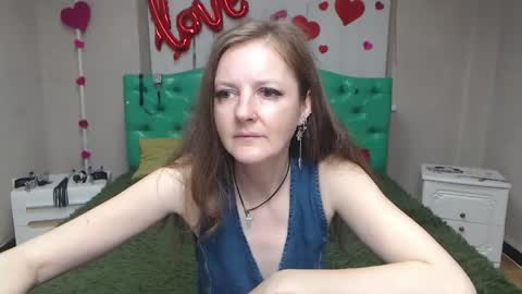 Snapshot of meganpirs chatting on 05.14.26 MeganPirs online show from 05.14.26