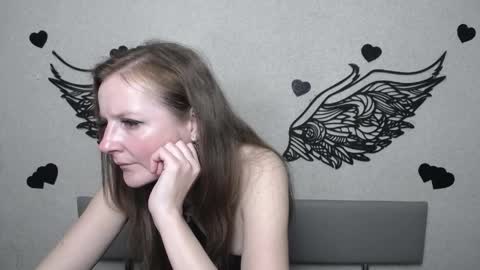 Snapshot of meganpirs chatting on 05.19.26 MeganPirs online show from 05.19.26