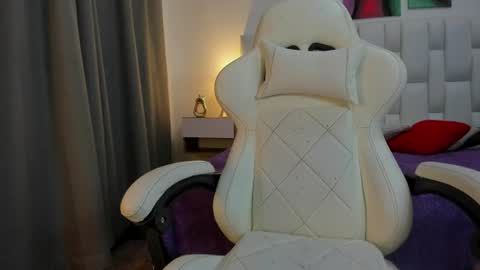 Megan Queen online show from 07.15.26
