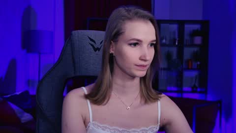 megan online show from 04.10.26