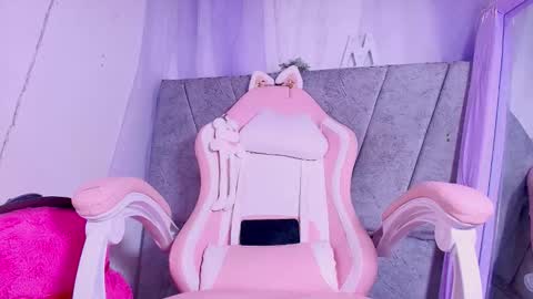 Megan online show from 03.27.26