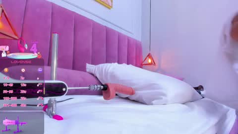 Megan  online show from 03.08.25