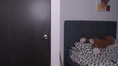  MEGAN  online show from 09.27.25