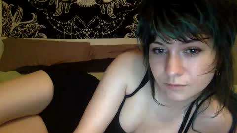 Snapshot of meganstacy chatting on 11.08.25 Megan online show from 11.08.25