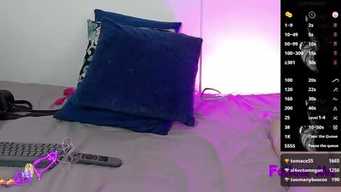 Snapshot of meganwolf1_ chatting on 03.06.25 Megan online show from 03.06.25
