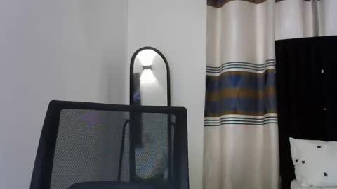 Snapshot of megasexy22 chatting on 12.02.24 Meg online show from 12.02.24