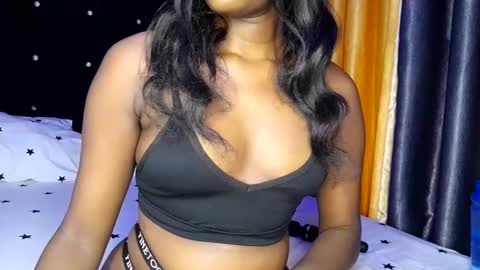 Snapshot of megasexy22 chatting on 02.22.25 Meg online show from 02.22.25