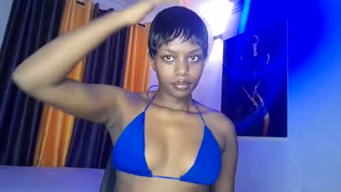 Snapshot of megasexy22 chatting on 03.05.25 Meg online show from 03.05.25