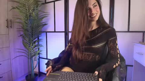 Snapshot of megga_bluee chatting on 06.05.26 megga_bluee online show from 06.05.26