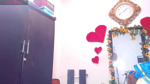 Snapshot of meghan_crouch chatting on 10.28.25  MEGHAN  online show from 10.28.25