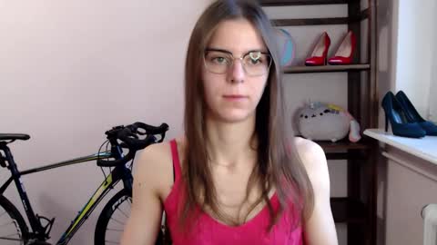 Megi online show from 12.14.25