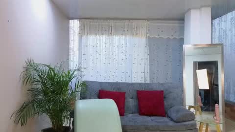 Mei online show from 02.15.25