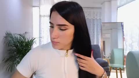 Mei online show from 03.09.25