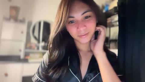 meiluxe online show from 04.14.26