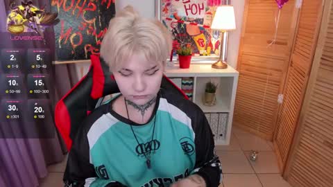 mekurisu online show from 03.10.25