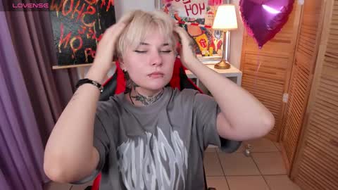 mekurisu online show from 03.11.25