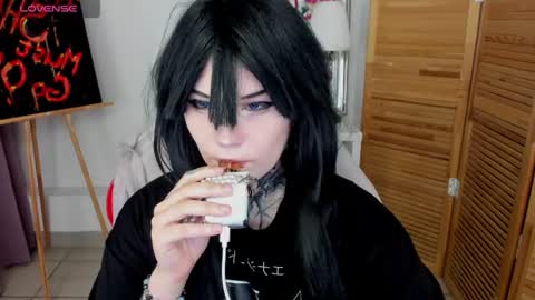 Snapshot of mekurisu chatting on 07.20.26 mekurisu online show from 07.20.26