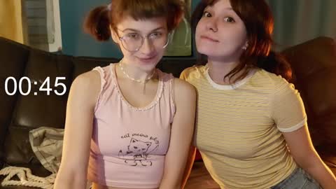 Snapshot of mekyy_no_neko chatting on 12.06.24 Mekyy online show from 12.06.24