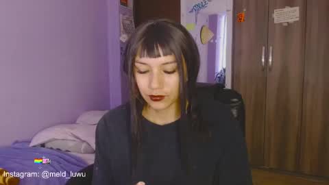 Snapshot of mel_dahlia chatting on 05.31.26 Melissa - - Please help me to reach 100 thumbs up online show from 05.31.26