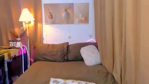 mel_rai14 online show from 04.03.26