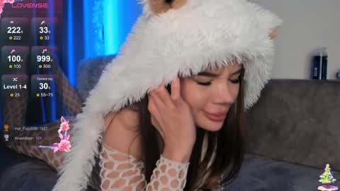  Start every day 2000 - 700 online show from 01.01.25