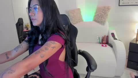 Snapshot of melan_owen chatting on 07.04.26 melan_owen online show from 07.04.26