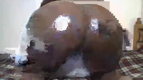 Snapshot of melanated_ass chatting on 05.21.26 melanin online show from 05.21.26