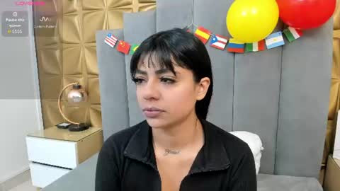 Snapshot of melani_dream chatting on 06.29.26 Melani online show from 06.29.26