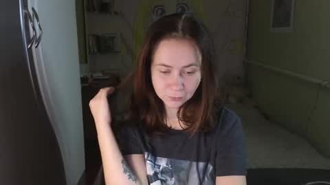 Mila online show from 11.02.25