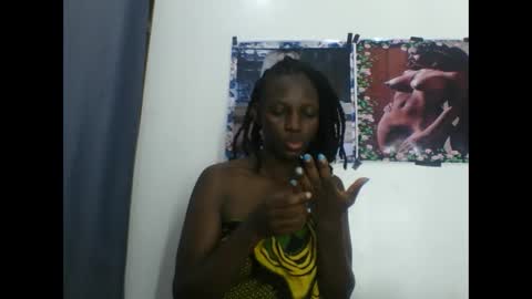 Snapshot of melanie_goddesss chatting on 09.13.25 milly online show from 09.13.25