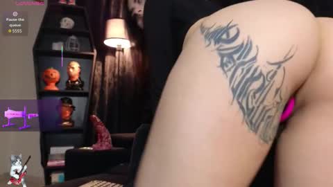 Mel online show from 09.30.25