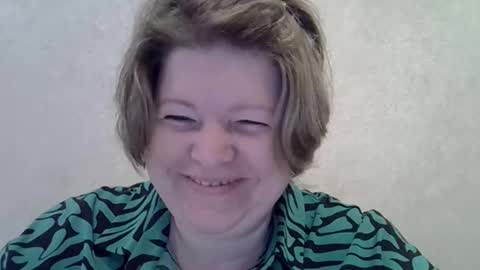 melaniefeys online show from 05.25.26