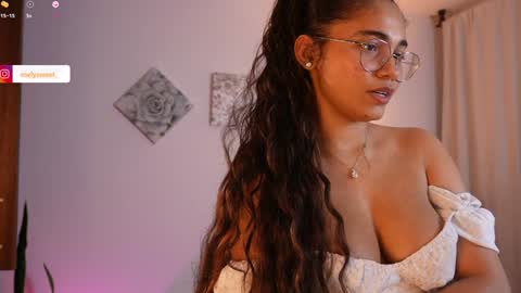 Snapshot of melanieryann_ chatting on 01.07.25 Ig melysweet   online show from 01.07.25