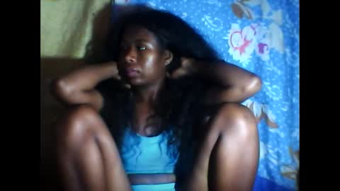 Snapshot of melanih chatting on 01.23.25 melanih online show from 01.23.25