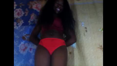 Snapshot of melanih chatting on 02.16.25 melanih online show from 02.16.25