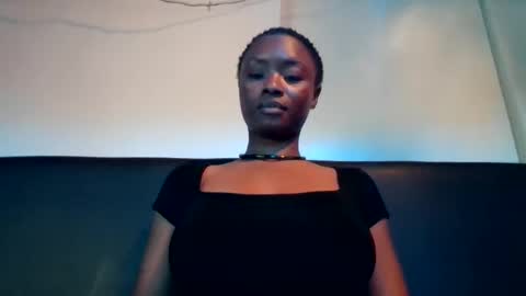 Snapshot of melanintoyz chatting on 01.03.25 Melanin Toyz online show from 01.03.25