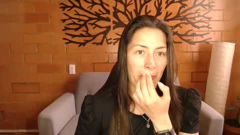 Melanny online show from 10.08.25