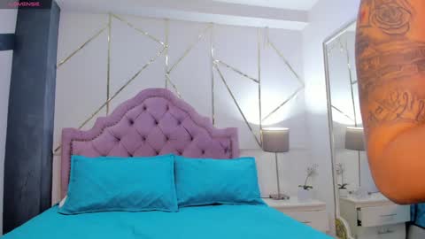 MelanyLuv online show from 12.13.24