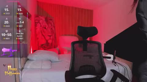 MelanyLuv online show from 10.29.25