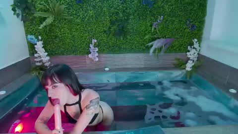 Melany online show from 01.17.25