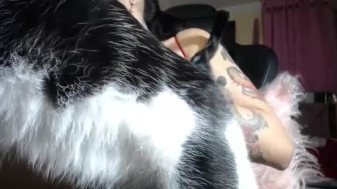 melany online show from 11.19.25