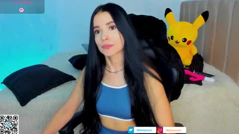 melanyrouse1 online show from 11.28.25