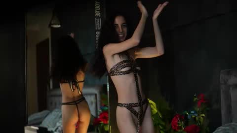 Snapshot of melanysoul chatting on 09.23.25  Melany  online show from 09.23.25