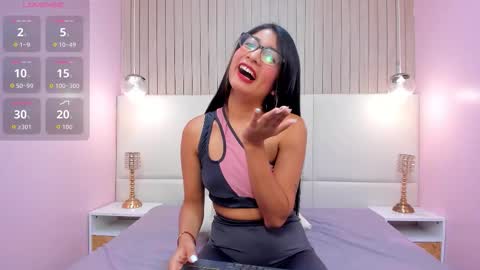 Snapshot of melanywayne_ chatting on 02.19.26 Melany online show from 02.19.26