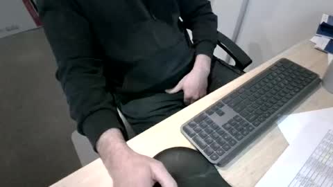 Snapshot of melbguy_075 chatting on 07.15.26 melbguy_075 online show from 07.15.26