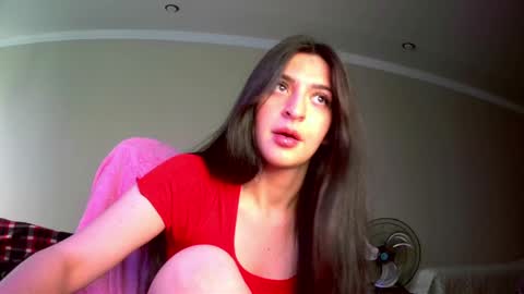 Snapshot of melena_caramel chatting on 05.12.26 melena_caramel online show from 05.12.26