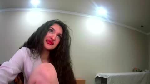 Snapshot of melena_caramel chatting on 05.24.26 melena_caramel online show from 05.24.26